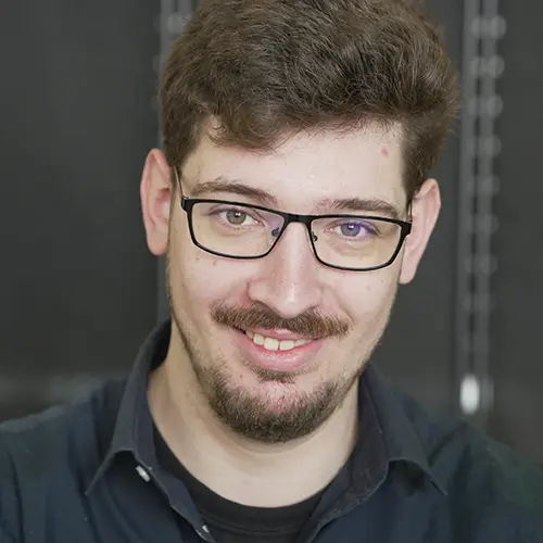 Read more about the article Julian Dziarnowski